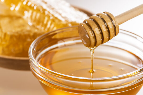 子どもの咳の緩和　咳止めより蜂蜜が効果的