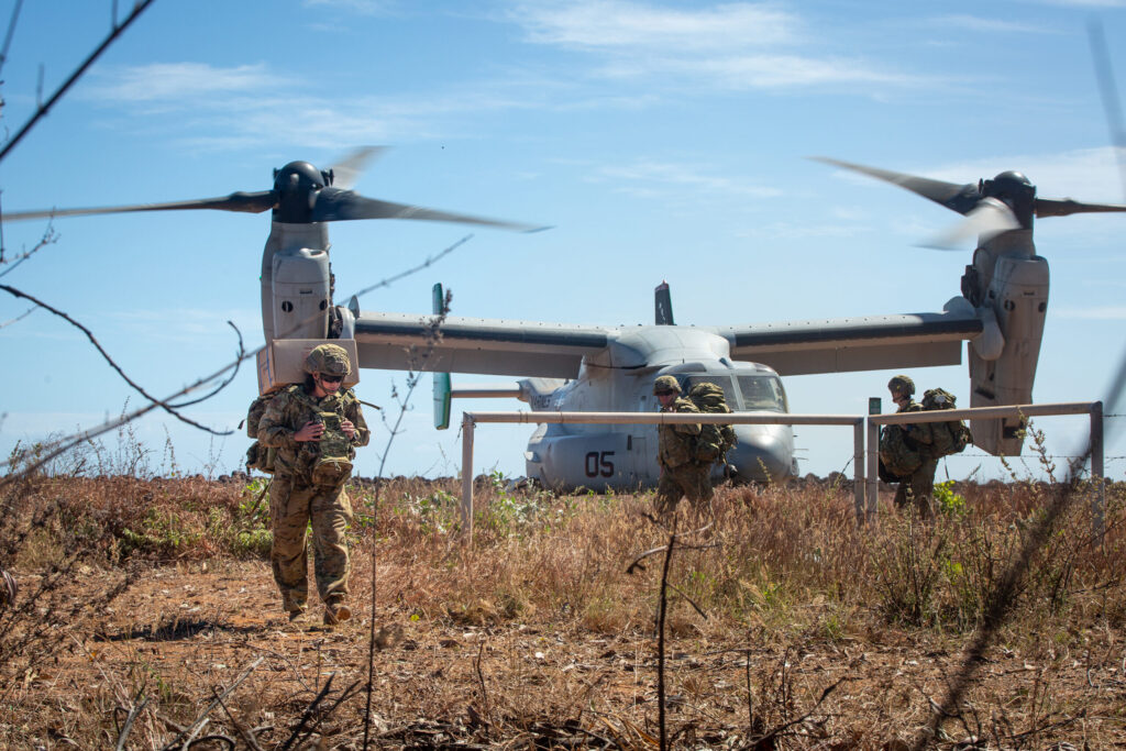 被災地支援態勢を整える　駐オーストラリアの米国海兵隊