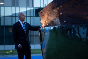 バイデン米大統領がNATO首脳会議に初参加　厳しい対中方針を採用