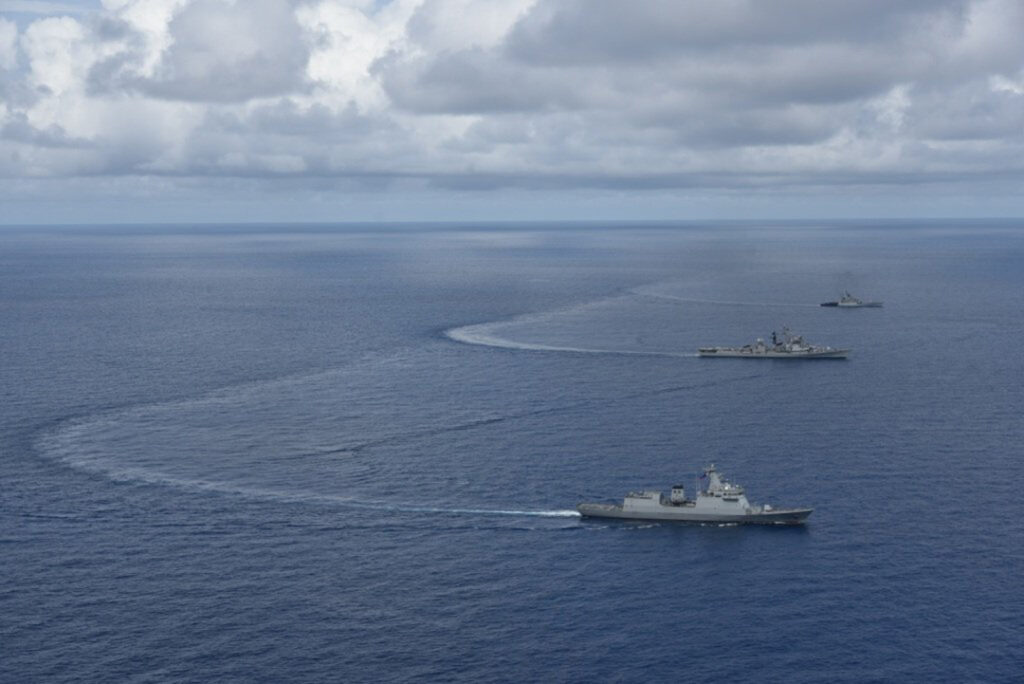 印モディ首相の「アクト・イースト」政策反映　印海軍は二国間防衛関係固める