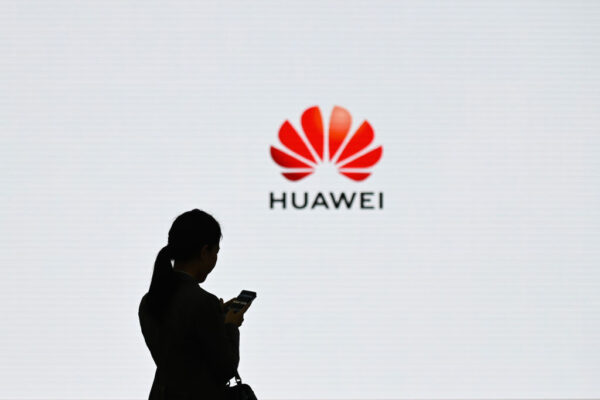 スウェーデン、5G通信システムに華為とZTEを禁止