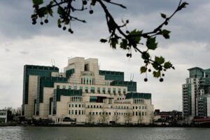 英MI6長官、量子やAI分野での中国脅威に警鐘