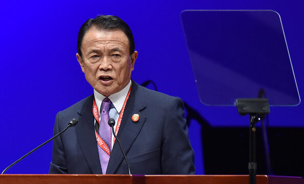 麻生副総理　アジア開発銀行インフラ基金に45億円拠出を表明