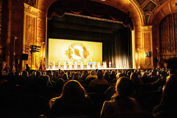 心と魂を癒す… 神韻デトロイト公演
