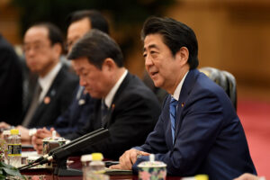 安倍首相訪中　日中韓首脳会談の予定　北朝鮮問題が議題の一つに