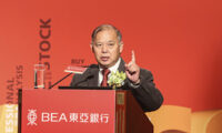 ＜香港デモ＞「若者の教育に棒で叩いても良い」発言の香港紙副社長が辞任