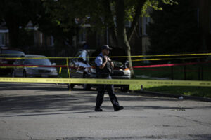 シカゴで銃撃事件頻発　先週末で死者17人