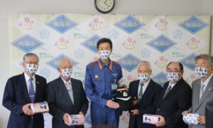 熱海市に台湾人団体がマスク4万枚寄贈「ワクチンの恩返しができれば」