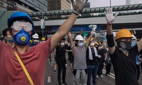 香港当局、デモ参加者に「更生プログラム」　新疆化の懸念も