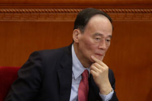 中国党大会閉幕、王岐山氏が最高指導部から退任へ