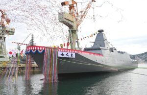 海上自衛隊の新型護衛艦「みくま」進水式　鬼木防衛副大臣が臨席