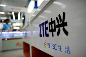 中国ZTE　主要事業の運営を停止へ、元技術者「半導体国産化が不可能」