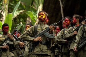 フィリピン、共産党とゲリラ部隊をテロ認定　大量逮捕も示唆