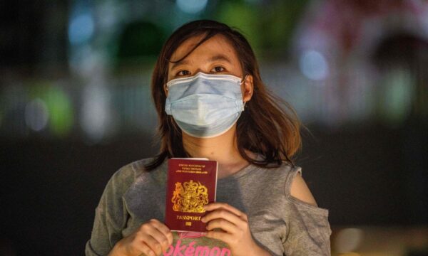 香港市民向け特別ビザ、若年層の条件緩和へ＝英国政府