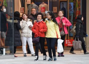 訪日中国人旅行者　昨年消費総額1.5兆円