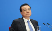 中国李首相が貴州省視察　市民が「就職難」と直訴