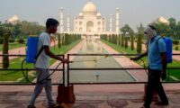 インド、アマゾンなど通販大手2社にルール違反を警告　中国依存からの離脱進める