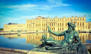 ヴェルサイユ宮殿：フランスの太陽王の宮殿