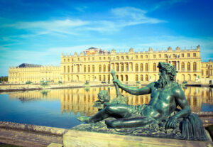 ヴェルサイユ宮殿：フランスの太陽王の宮殿