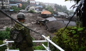 ＜写真＞熱海土石流、113人がまだ安否確認できず　警察・消防・自衛隊の3機関が救出進める
