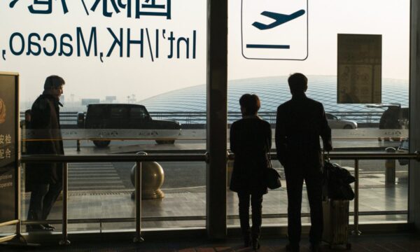 中国本土や香港、成人の2割が海外移住を希望 「政治情勢悪化も要因」
