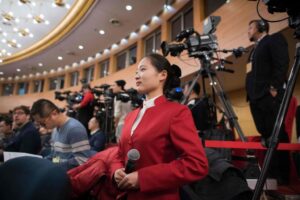 中国共産党、海外メディア記者を10カ月トレーニング　参加者「報道の質に影響」