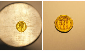 2000年前につくられた金貨、散策中に偶然発見