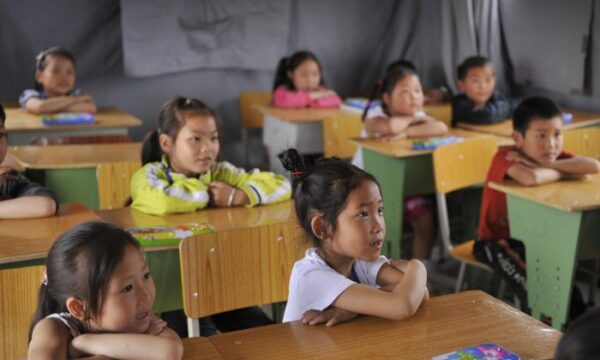 中国山西の小学校、生徒を分類　「幹部子女」「成績不振」
