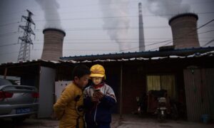 中国、石炭発電104カ所の計画を停止　スモッグと過剰生産に対応か