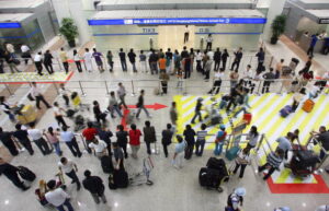 ＜中共ウイルス＞上海浦東国際空港が一時閉鎖、職員にPCR検査実施