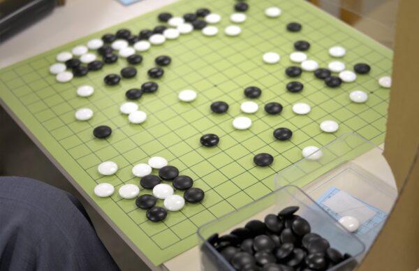 日本棋院、お楽しみ囲碁大会を開催「コロナ禍、対面で打てて嬉しい」参加者