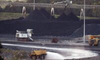中国税関、一部の豪州産石炭に輸入許可　高官「経済脅迫は効かない」