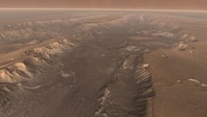 オランダと同じ面積！火星のグランドキャニオンに大量の水が発見