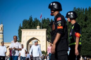 東トルキスタン大統領が広島で講演、中国による民族弾圧を訴える