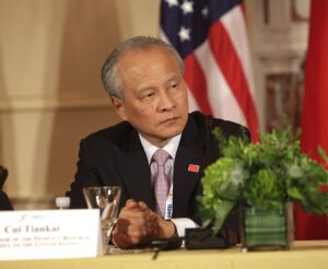 駐米中国大使、「米軍ウイルス拡散説」を否定　内部で意見対立か