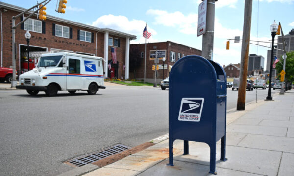 郵便投票で不正か　ミシガン州の郵便局員が告発　締め切り後の投票用紙の日付を変更