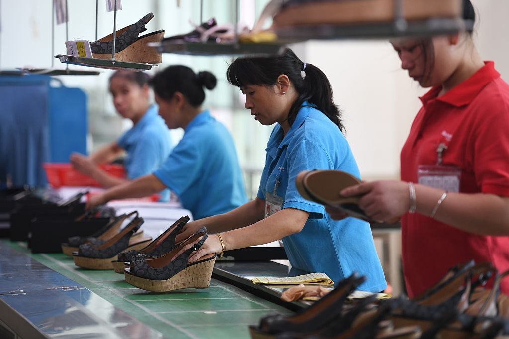 ブランド靴工場を調べた米団体員、拘束や消息不明に＝中国