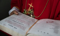 バチカン、今月初めに訪中　司教任命で暫定合意を再延長へ＝報道