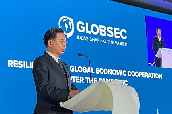 東欧歴訪中の呉釗燮外相、ブリュッセル非公式訪問へ＝米メディア