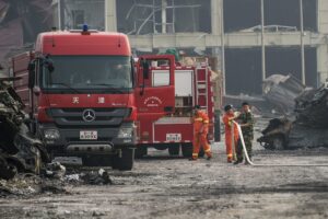 天津爆発事故　死傷者大幅増か、政府は報道規制