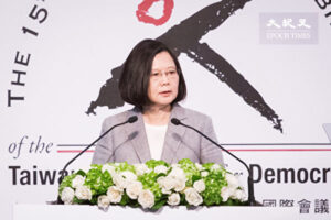 台湾蔡英文総統「中国は世界民主制度の脅威」＝AFP