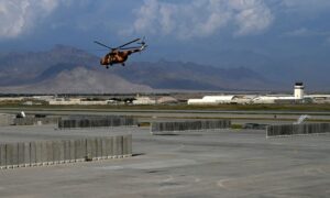 アフガンのバグラム旧米空軍基地、中国が利用のために調査開始＝報道