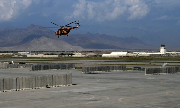 アフガンのバグラム旧米空軍基地、中国が利用のために調査開始＝報道