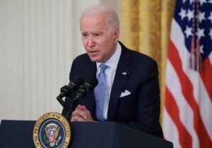 米大統領、太平洋島しょ国に「条件なし」でワクチン提供へ