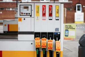 原油先物は下落、OPECプラス会合に注目