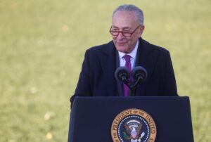 対中競争力強化の法案、国防権限法に盛り込む＝米上院民主トップ