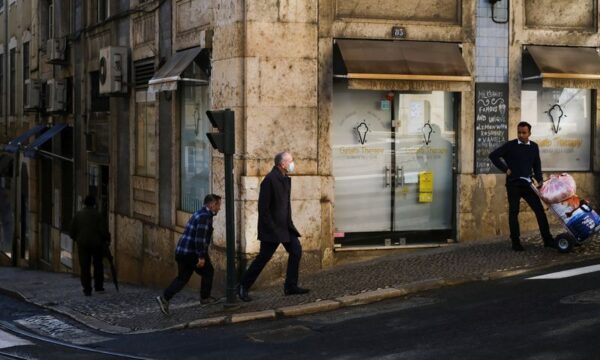 ポルトガル、13人がオミクロン株に感染　全員サッカー関係者