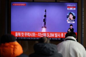 北朝鮮の「極超音速ミサイル」、韓国軍が疑問表明