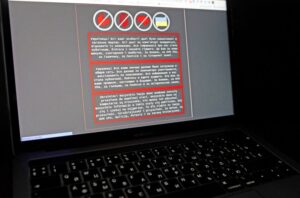 ウクライナ政府サイトに大規模ハッカー攻撃　「最悪を覚悟しろ」