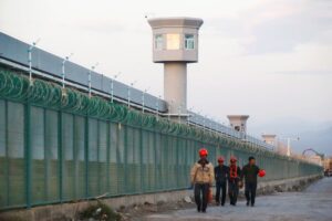 ILO、中国の新疆での「差別的な」労働政策の変更求める